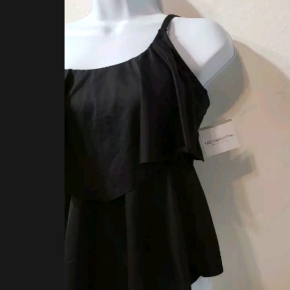 LiZ CLAIBORNE WOMENS TANKINI SWIM TOPSIZE 6 new - Picture 2 of 3